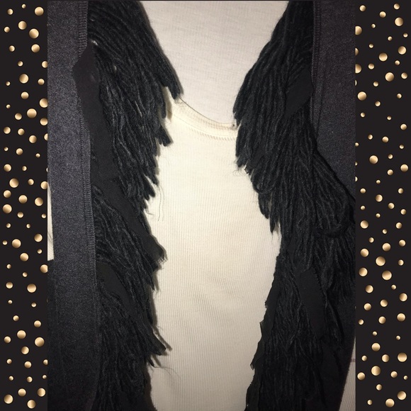 Cable & Gauge fringed VEST; LARGE (charcoal grey color with black fringe) - Picture 10 of 11